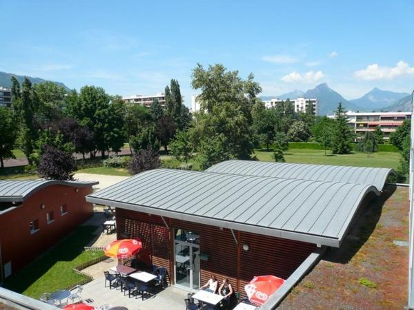 Auberge De Jeunesse Hi Grenoble Échirolles Exteriér fotografie